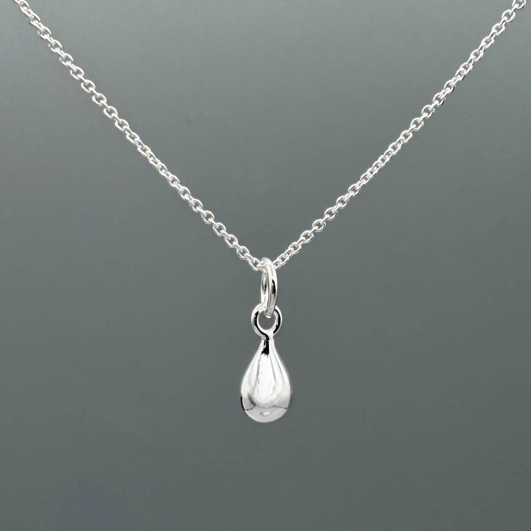 Silver Mini Teardrop Necklace