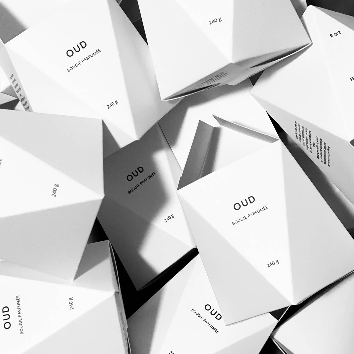 OUD | 8 oz, Boxed | Luxury  Soy Candle
