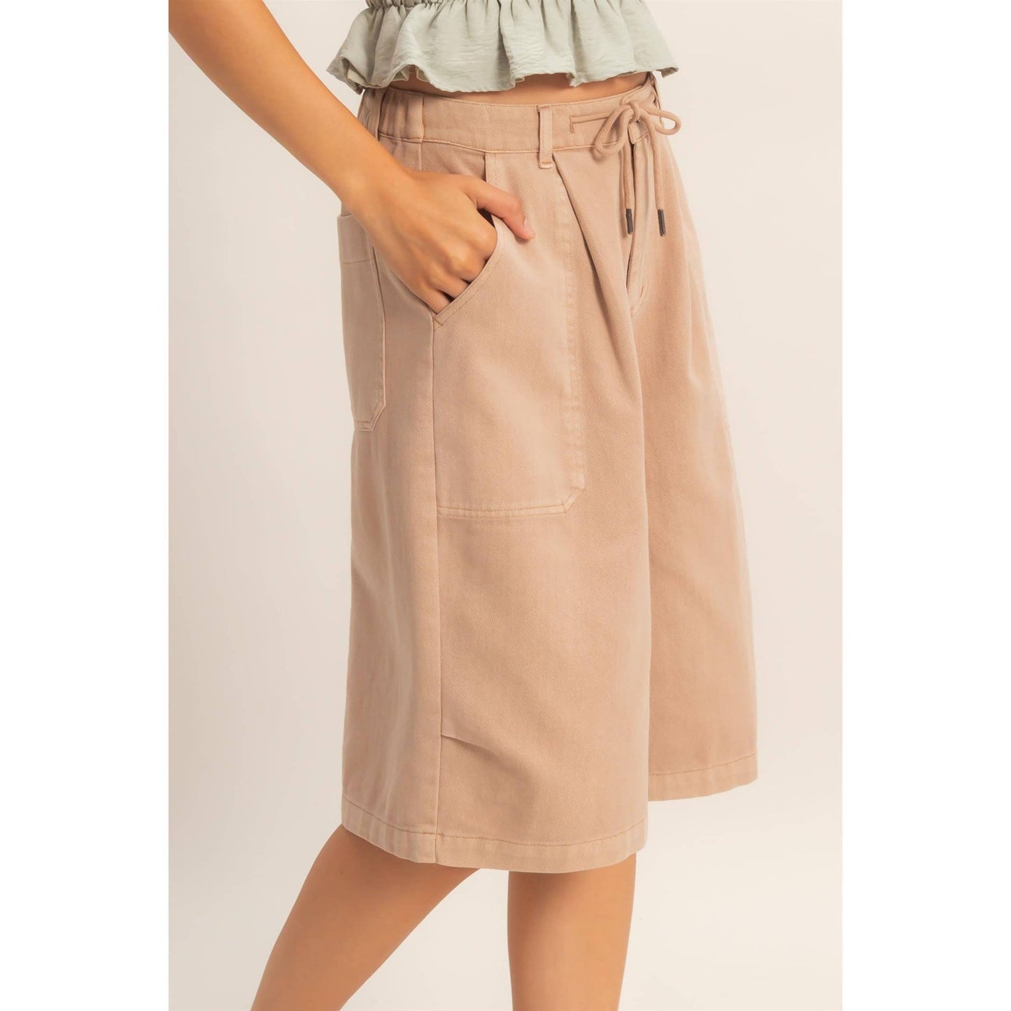 Drawstring Waist Wide Leg Jorts