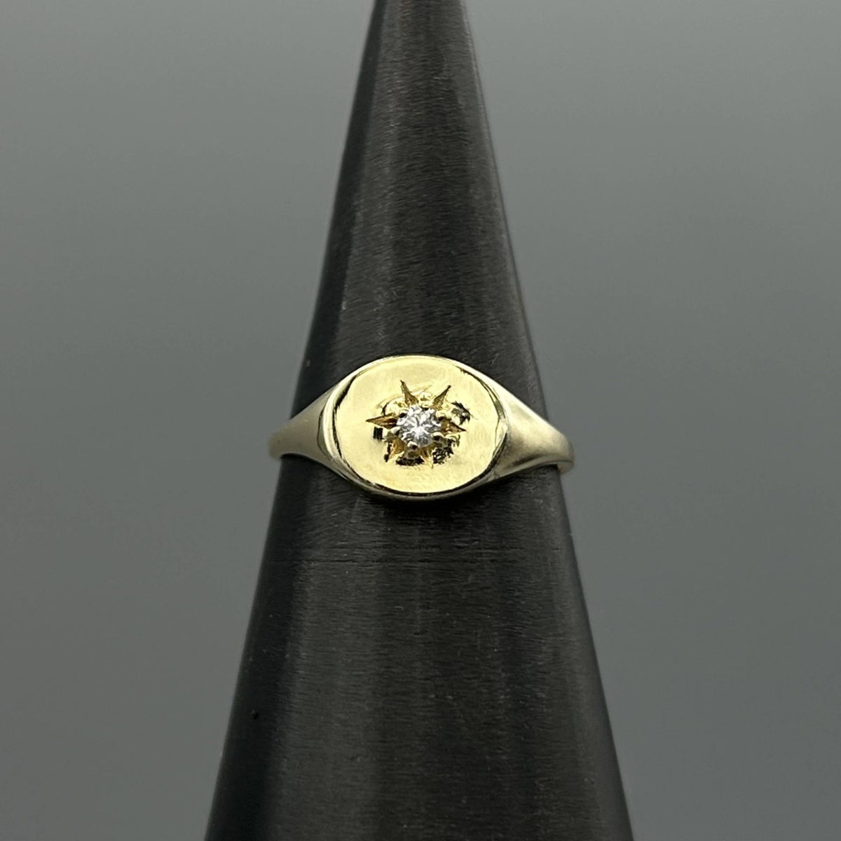 Gold CZ Starburst Round Signet Ring