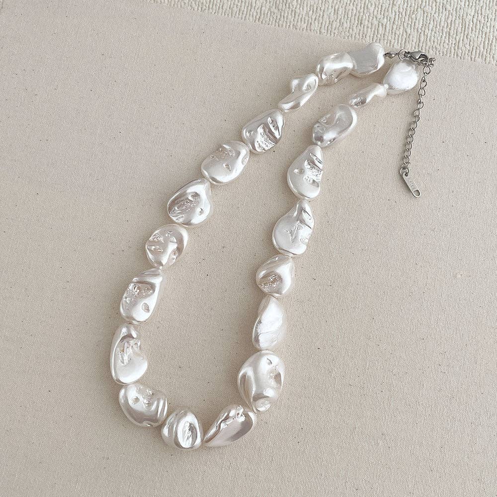 Elegant Irregular Baroque Pearl Choker Necklace MK2ZCEP6W6JNC288