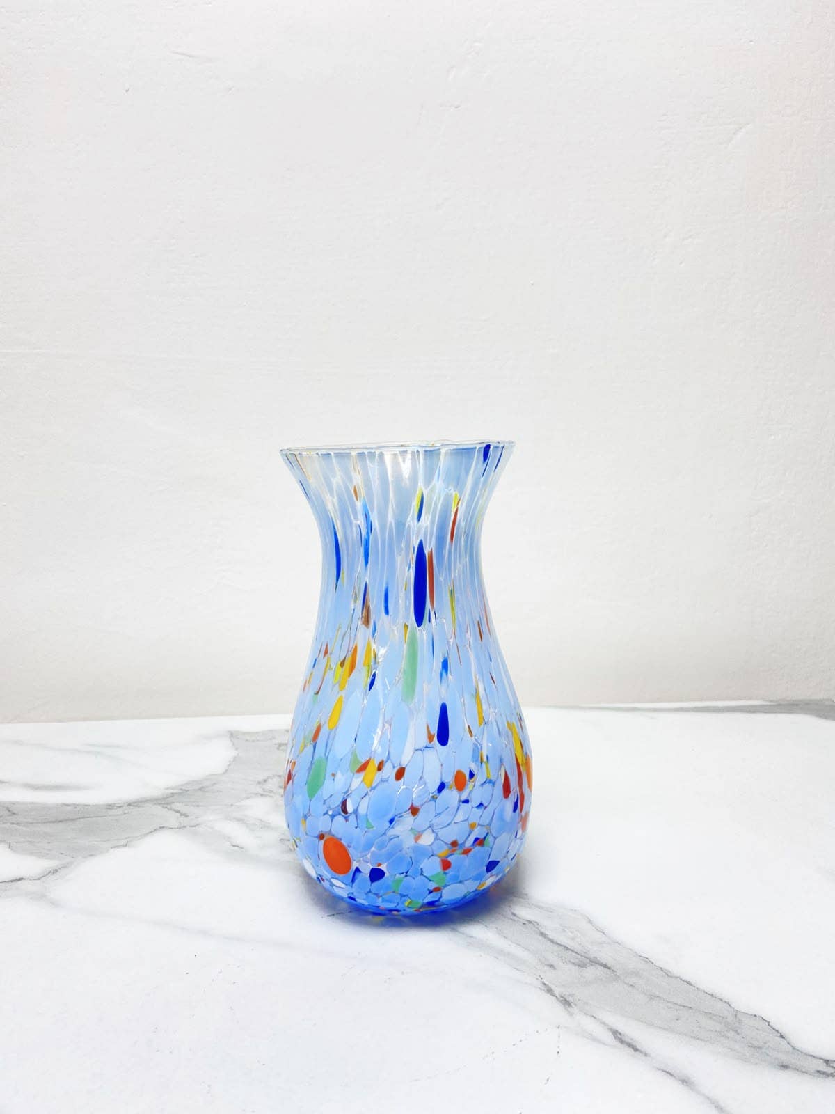 Simona Periwinkle vase in Murano blown glass