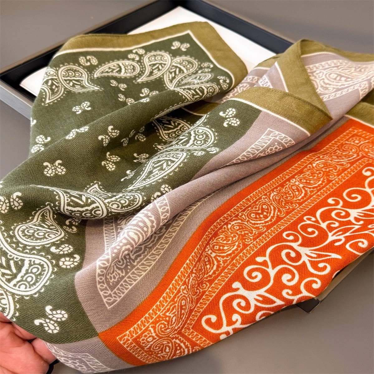 Vintage Paisley Herringbone Cotton Neck Scarf_CWASC03429