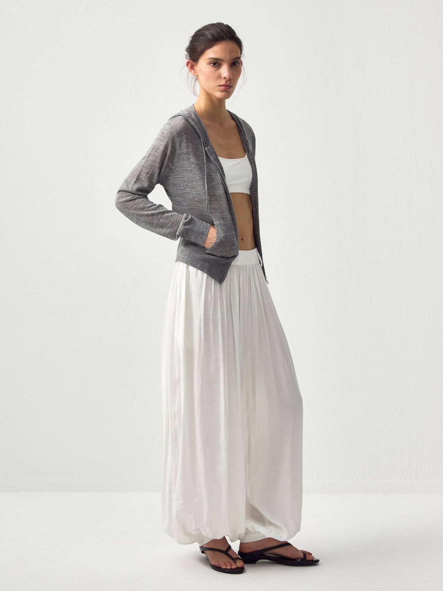 CUBIC Pleated Lantern Pants