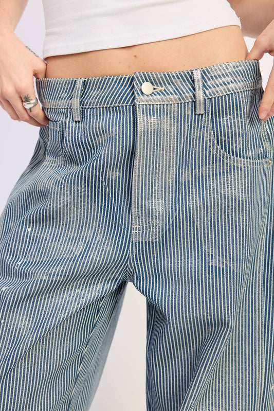 MID RISE STRIIPED BAGGY JEANS