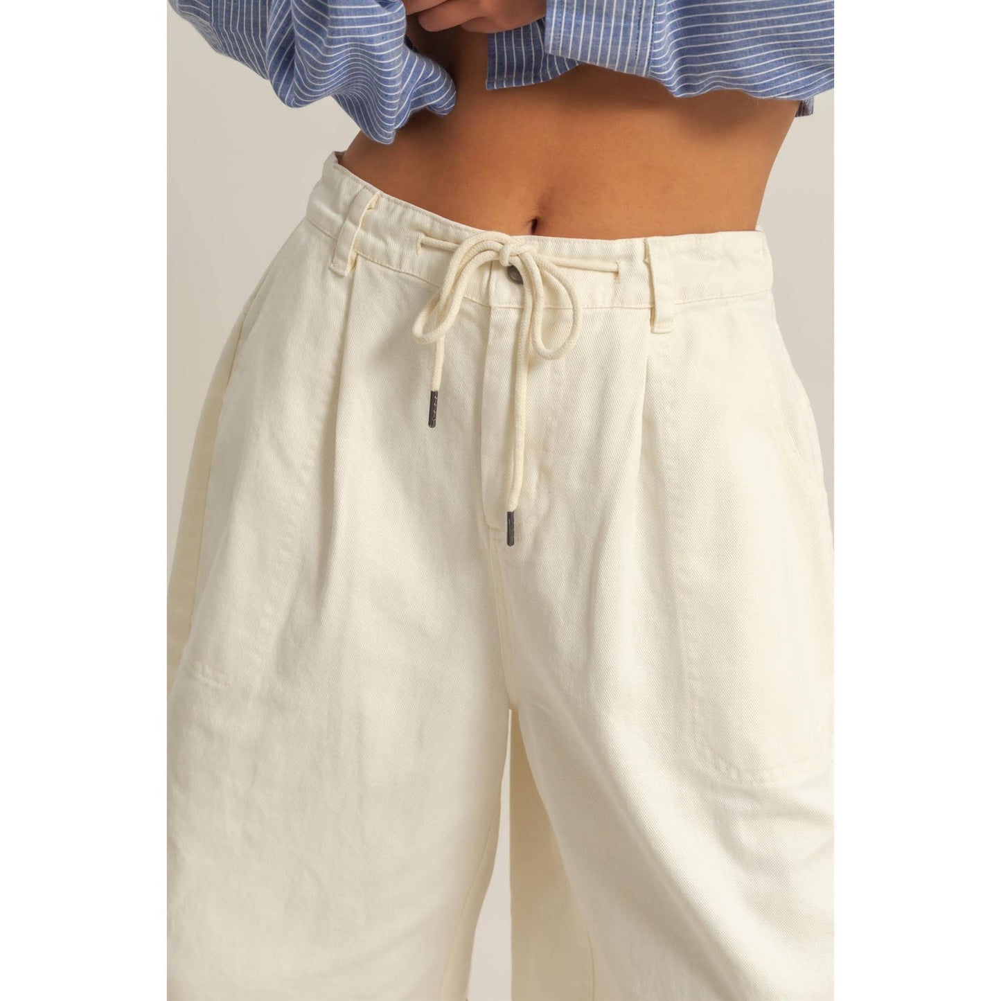 Drawstring Waist Wide Leg Jorts