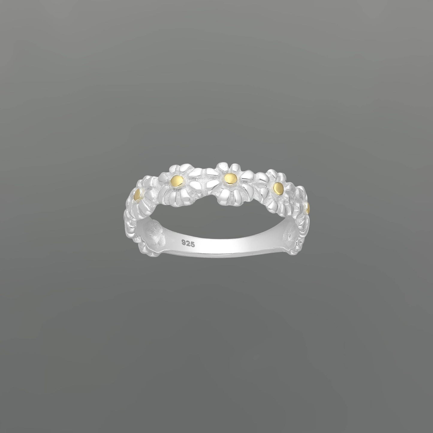 Two Tone Daisy Ring