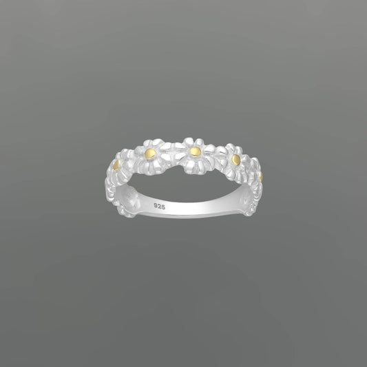 Two Tone Daisy Ring