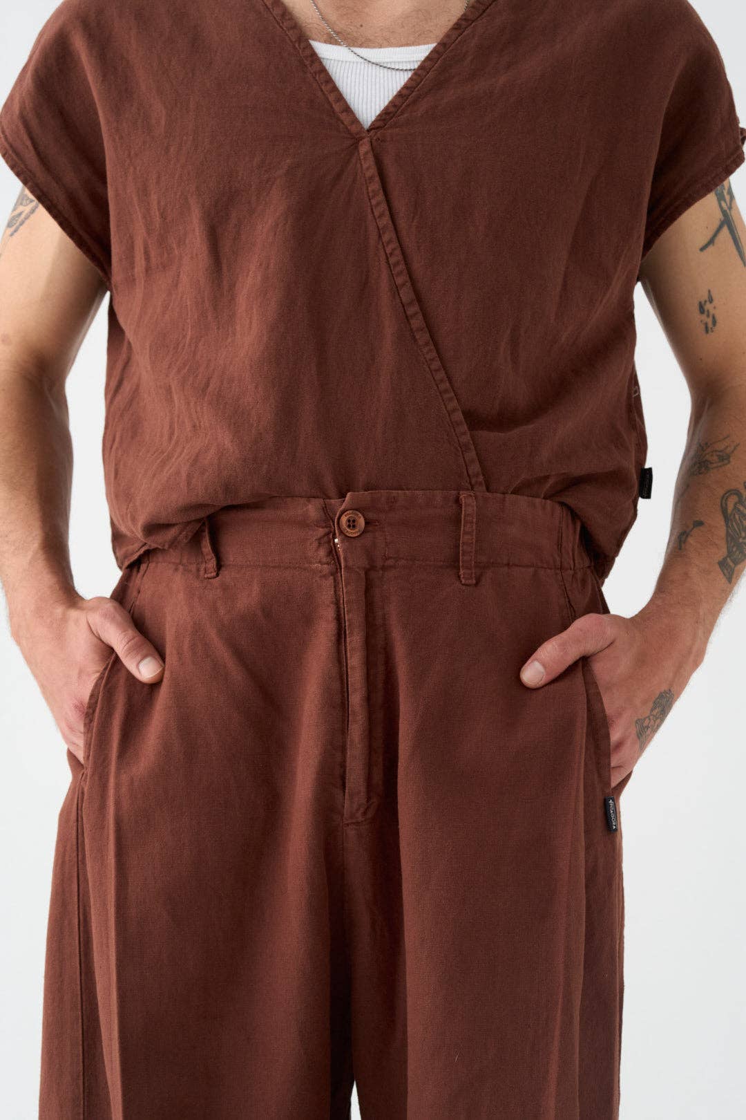 Chocolate wide-leg trousers