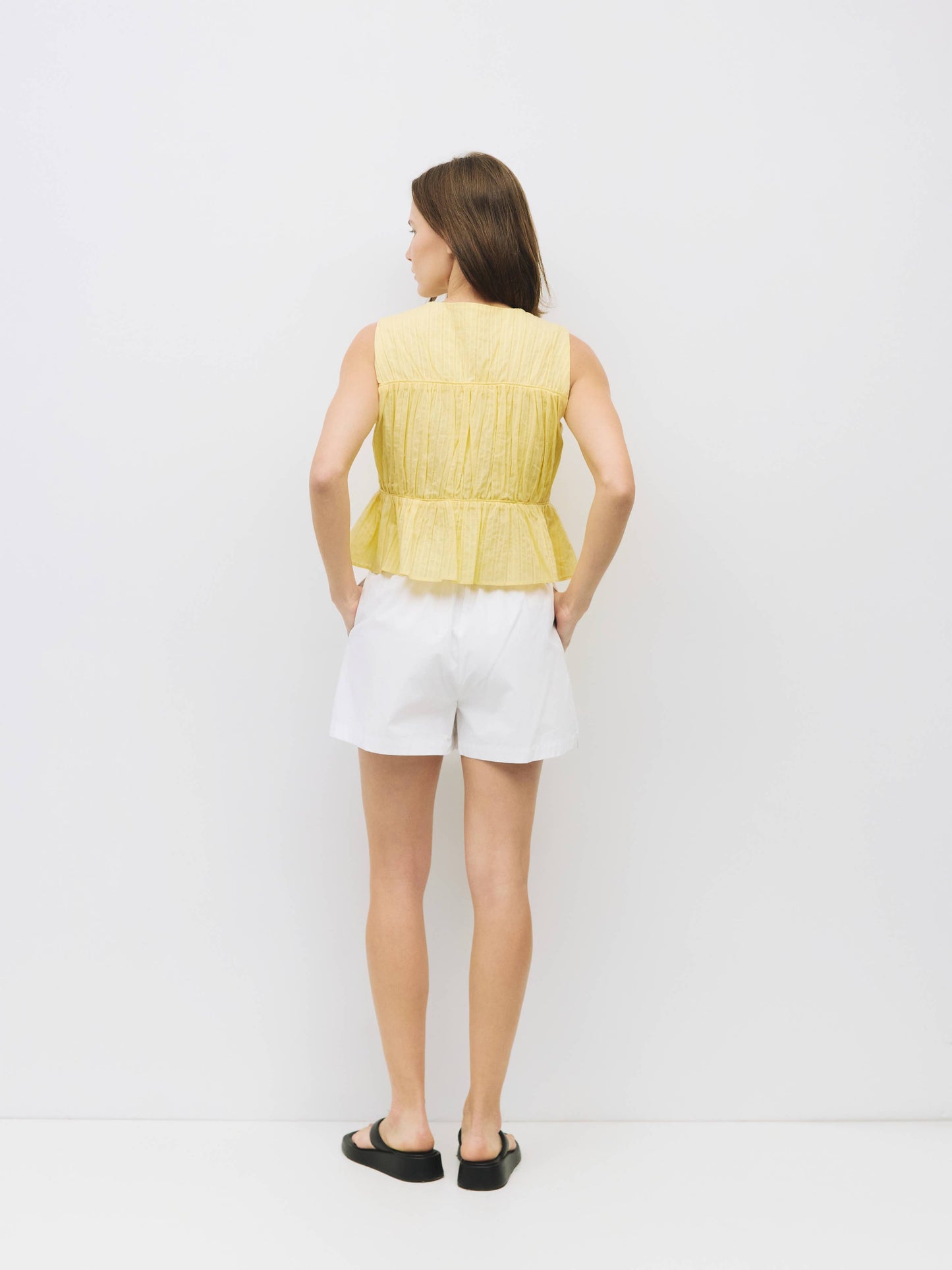 The Dunst Top | Ruche Tie-Front Top