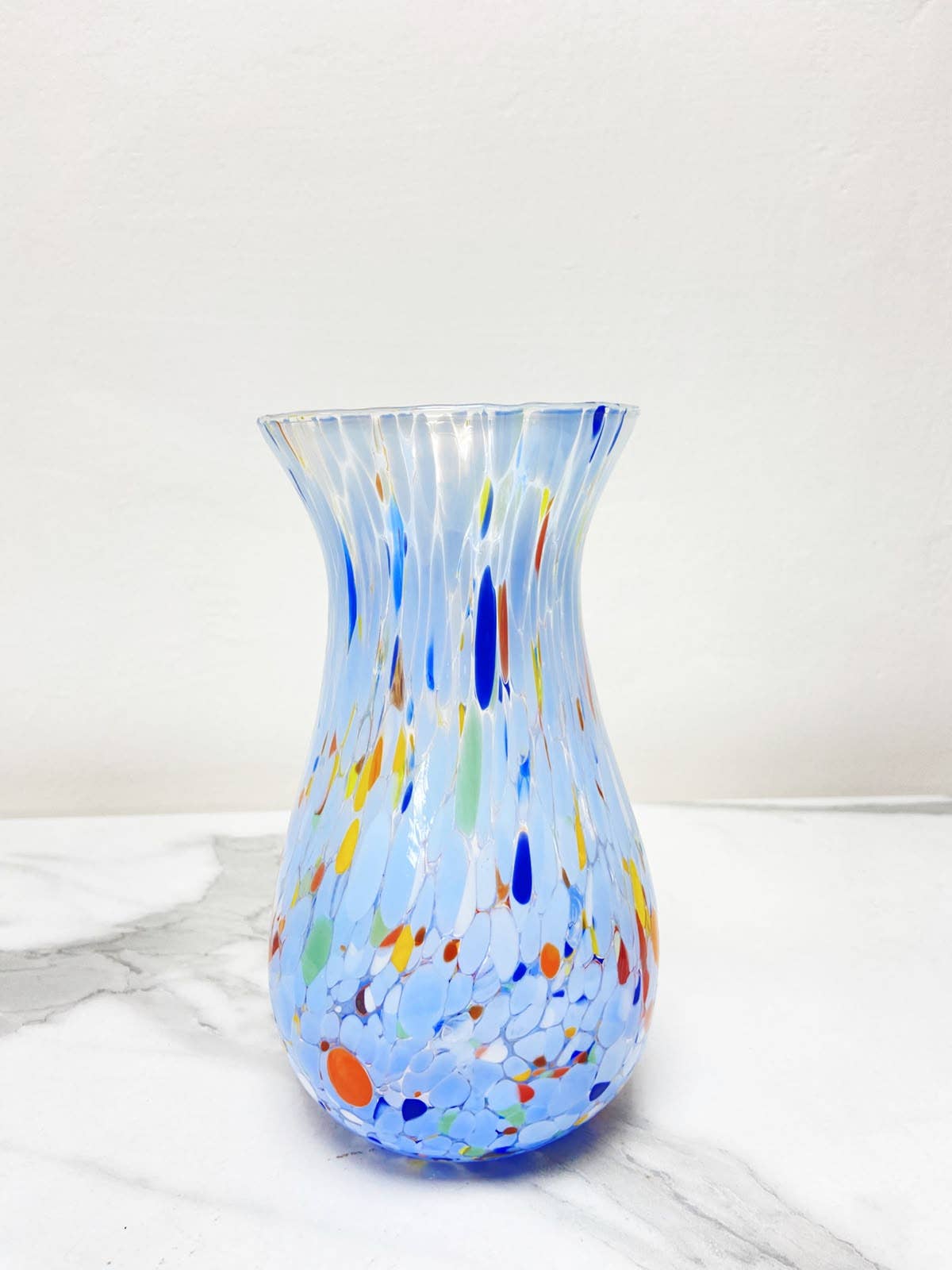 Simona Periwinkle vase in Murano blown glass
