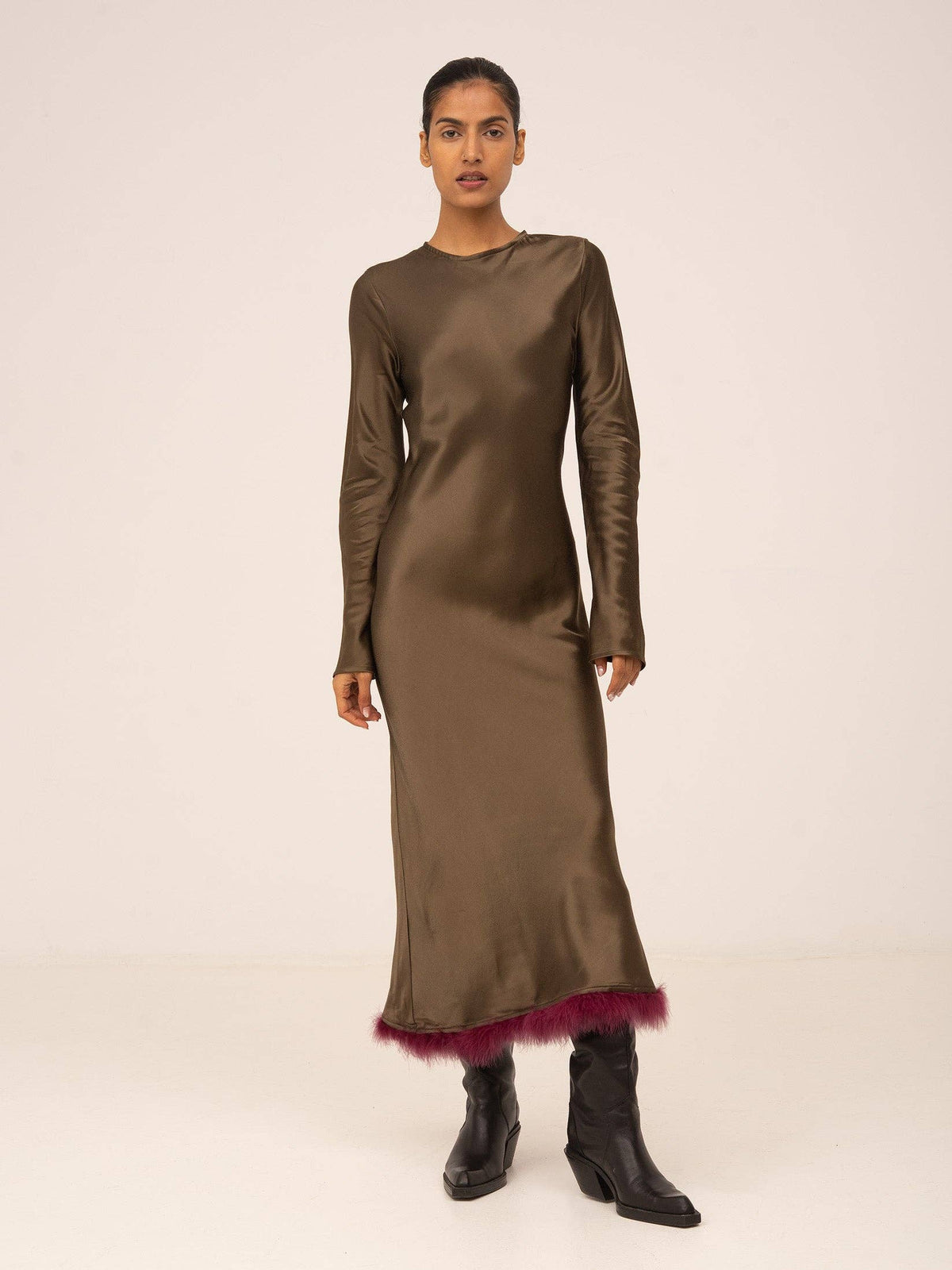 Vestido de Plumas Marrón de Elfo