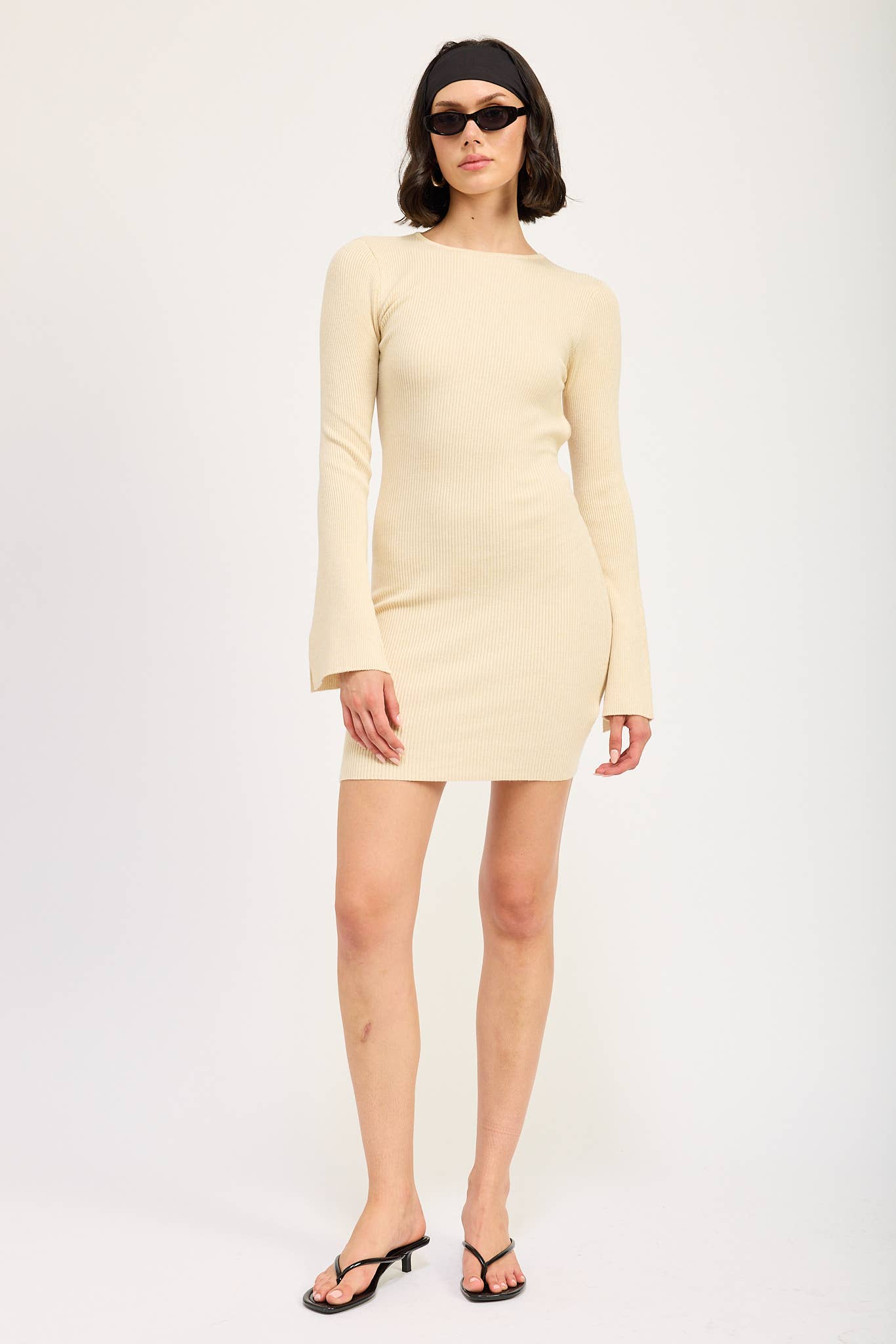 LONG SLEEVE MINI DRESS WITH BACK CUTOUT