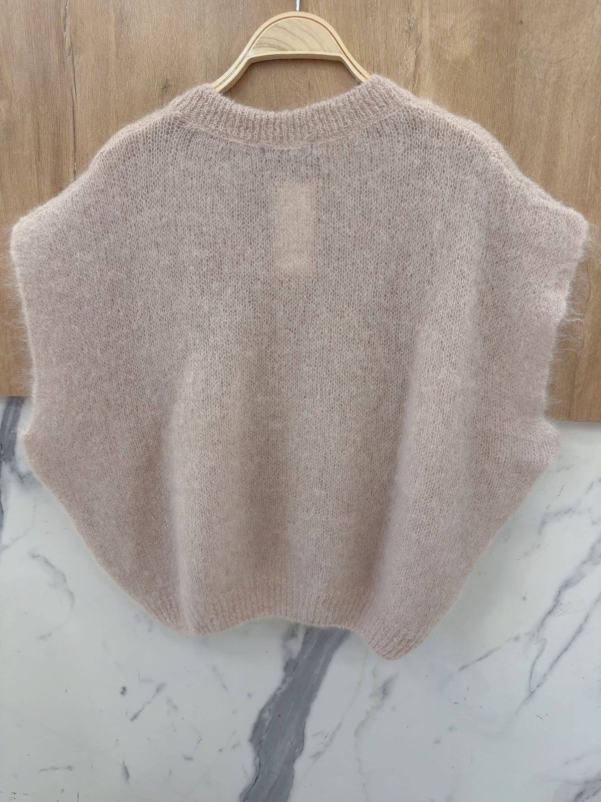 Sleeveless V-neck sweater in kid mohair - Made in Italy