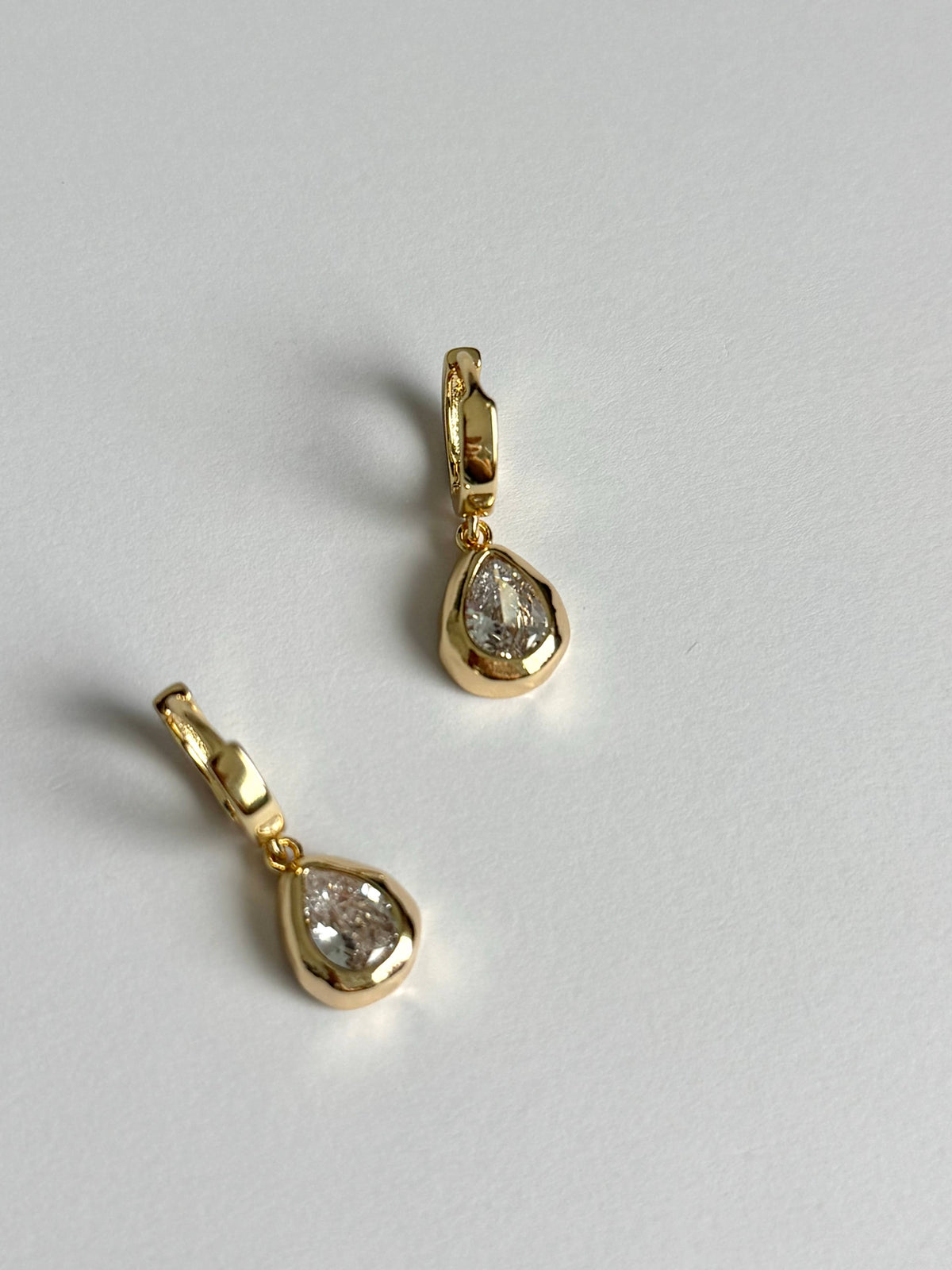 Litta Huggie Hoop Earrings 