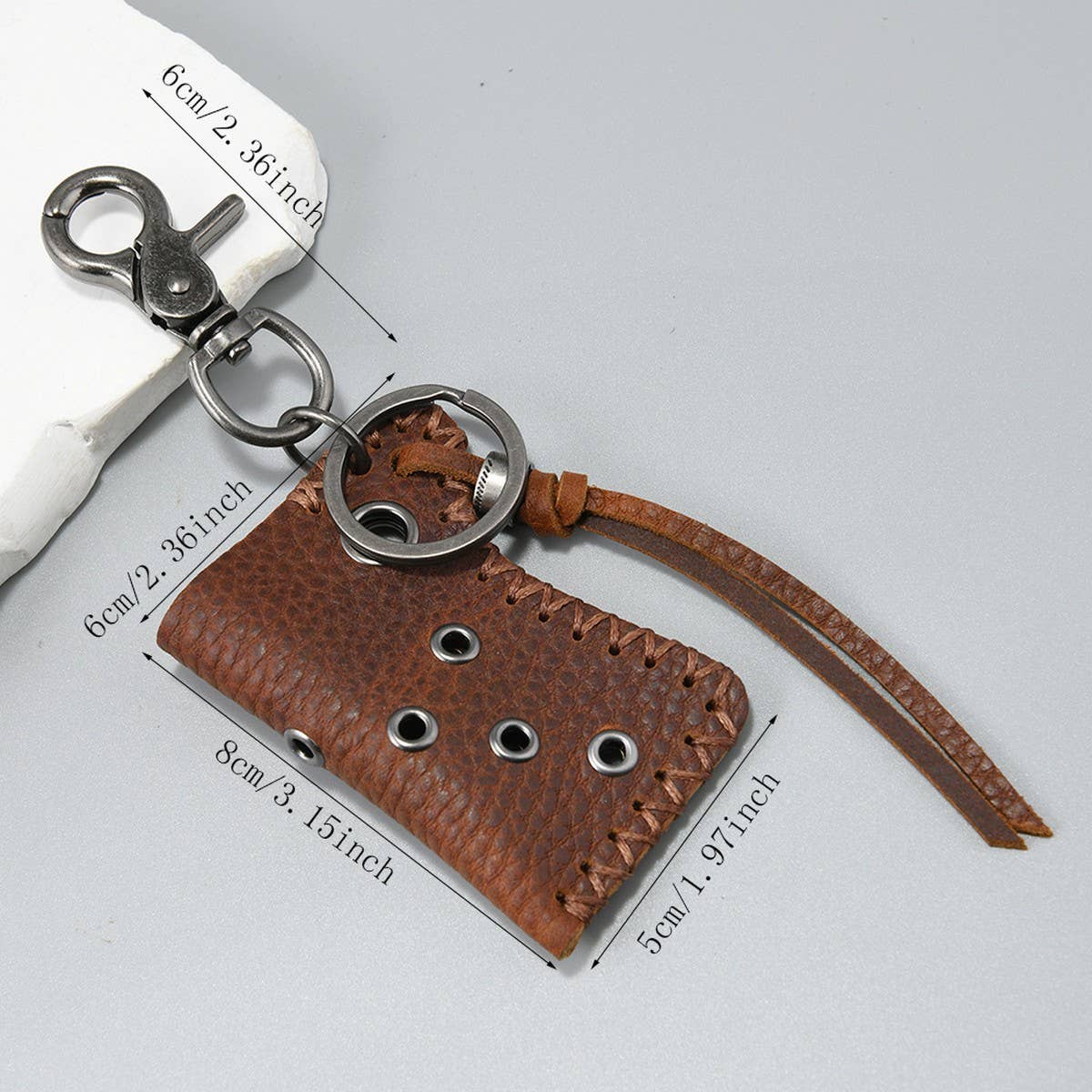 VINTAGE COWHIDE LIGHTER CASE KEYCHAIN PENDANT_CWMM4716