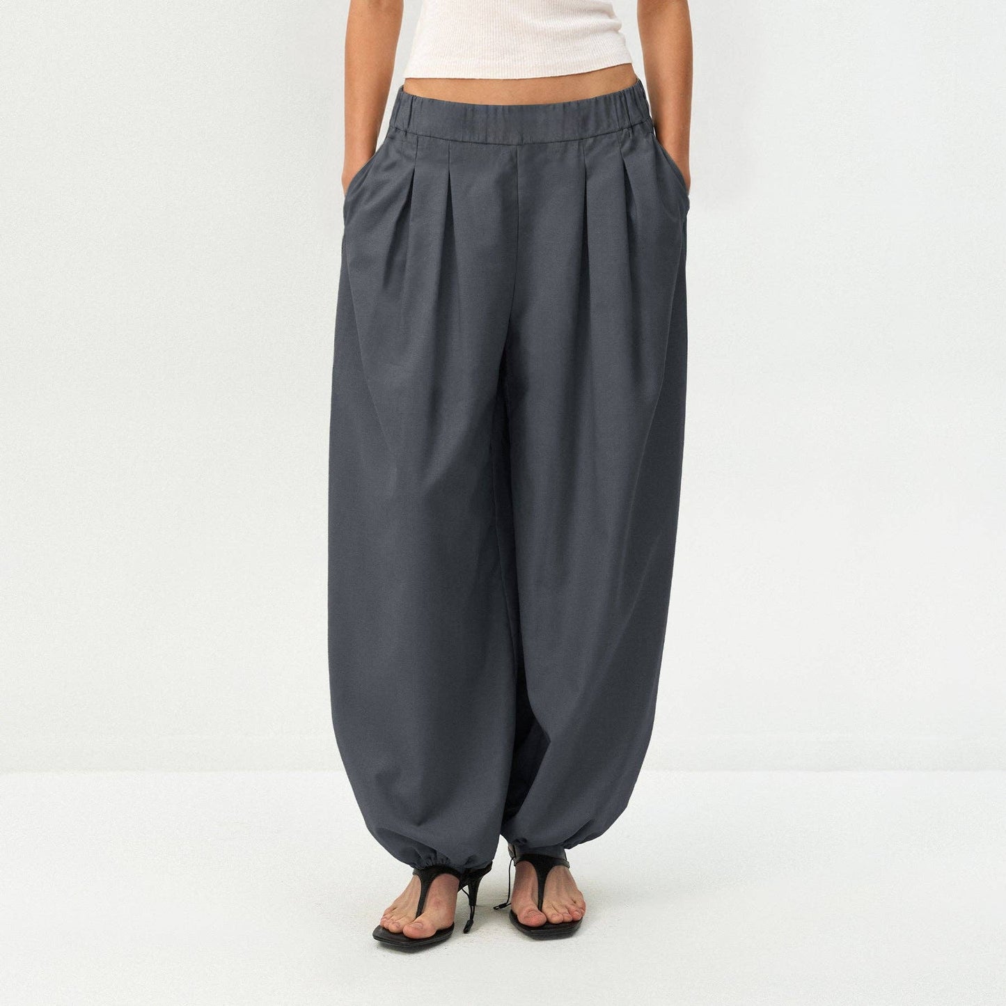CUBIC Pleated Balloon Pants