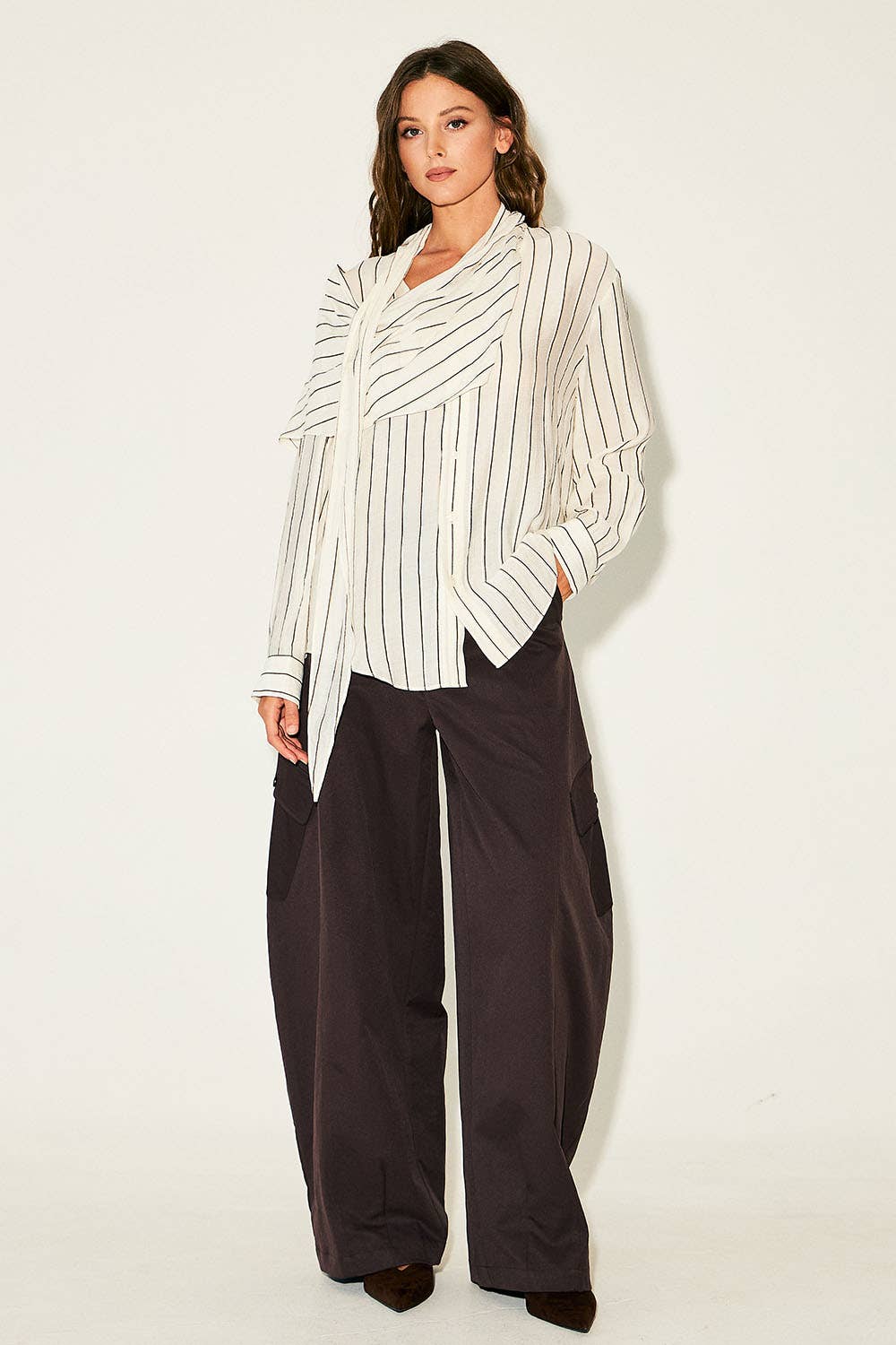 Barrel Leg Cargo Pants
