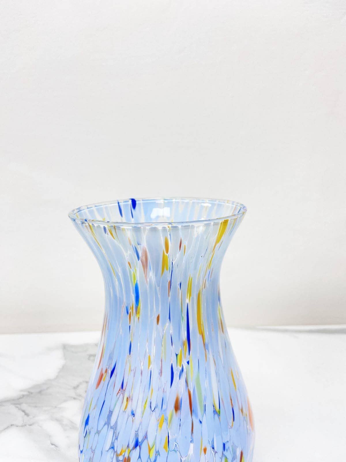 Simona Periwinkle vase in Murano blown glass