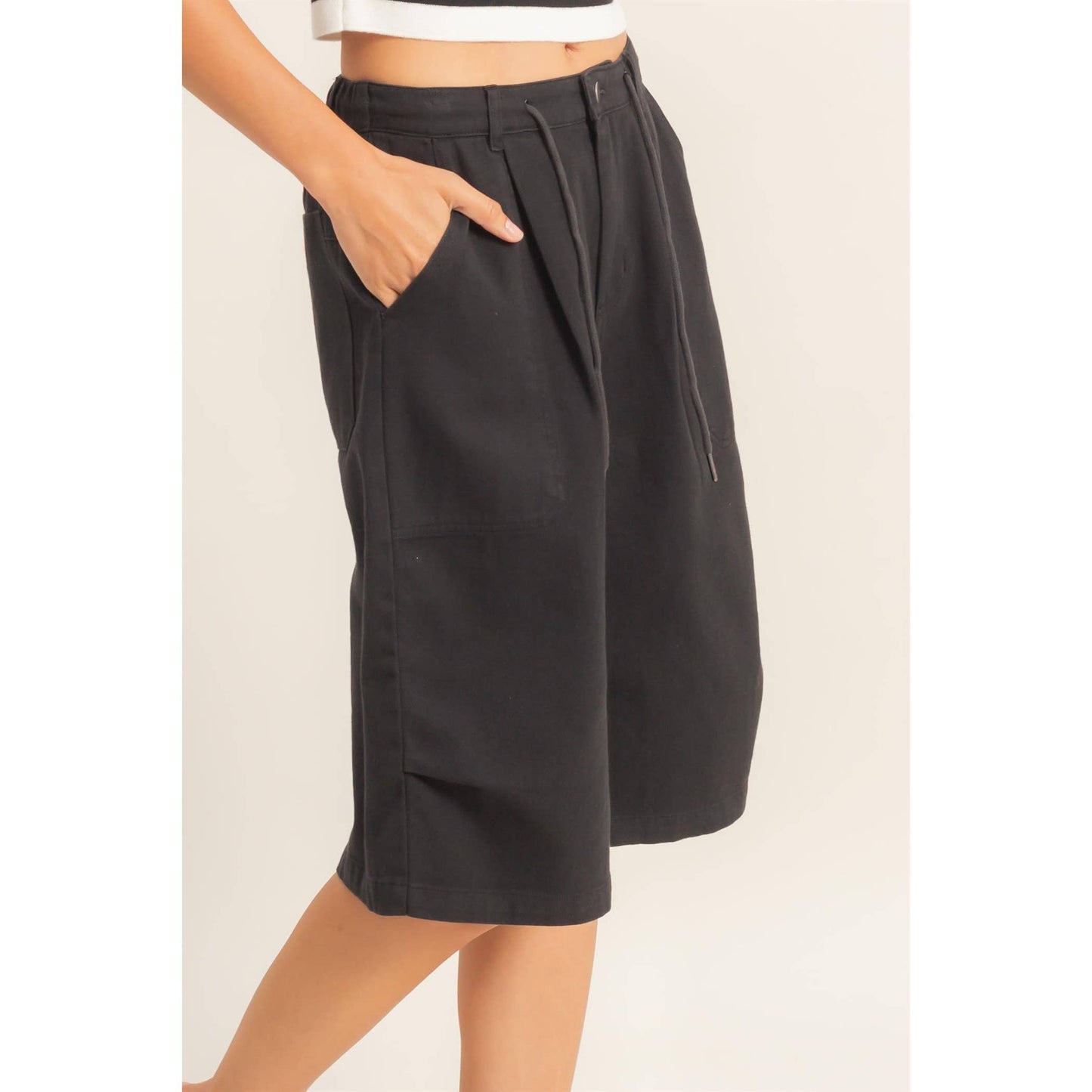 Drawstring Waist Wide Leg Jorts