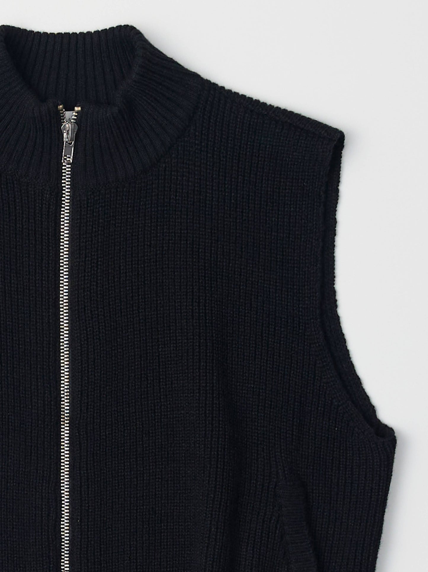 The Dion Vest | Zip-Up Knit Vest