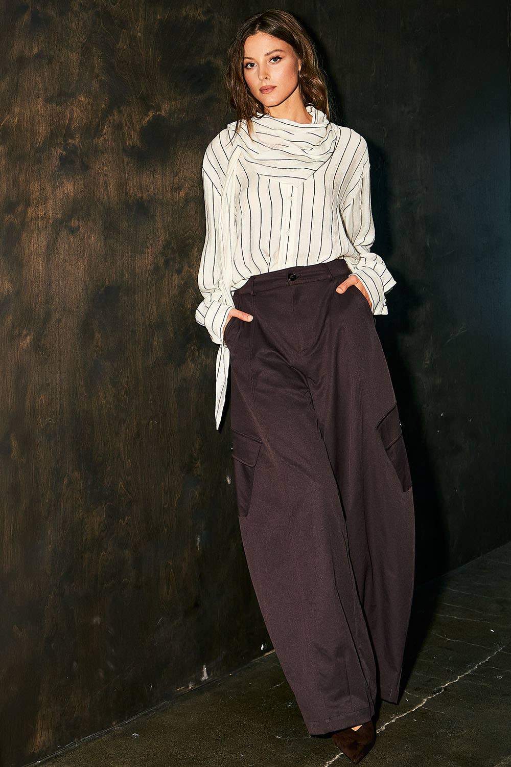 Barrel Leg Cargo Pants
