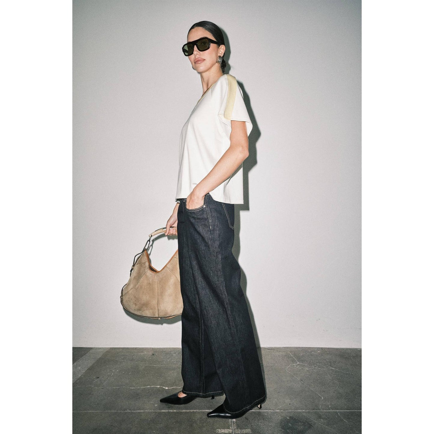 Ruth Sporty V-Neck Short Sleeve Boxy Tee Top