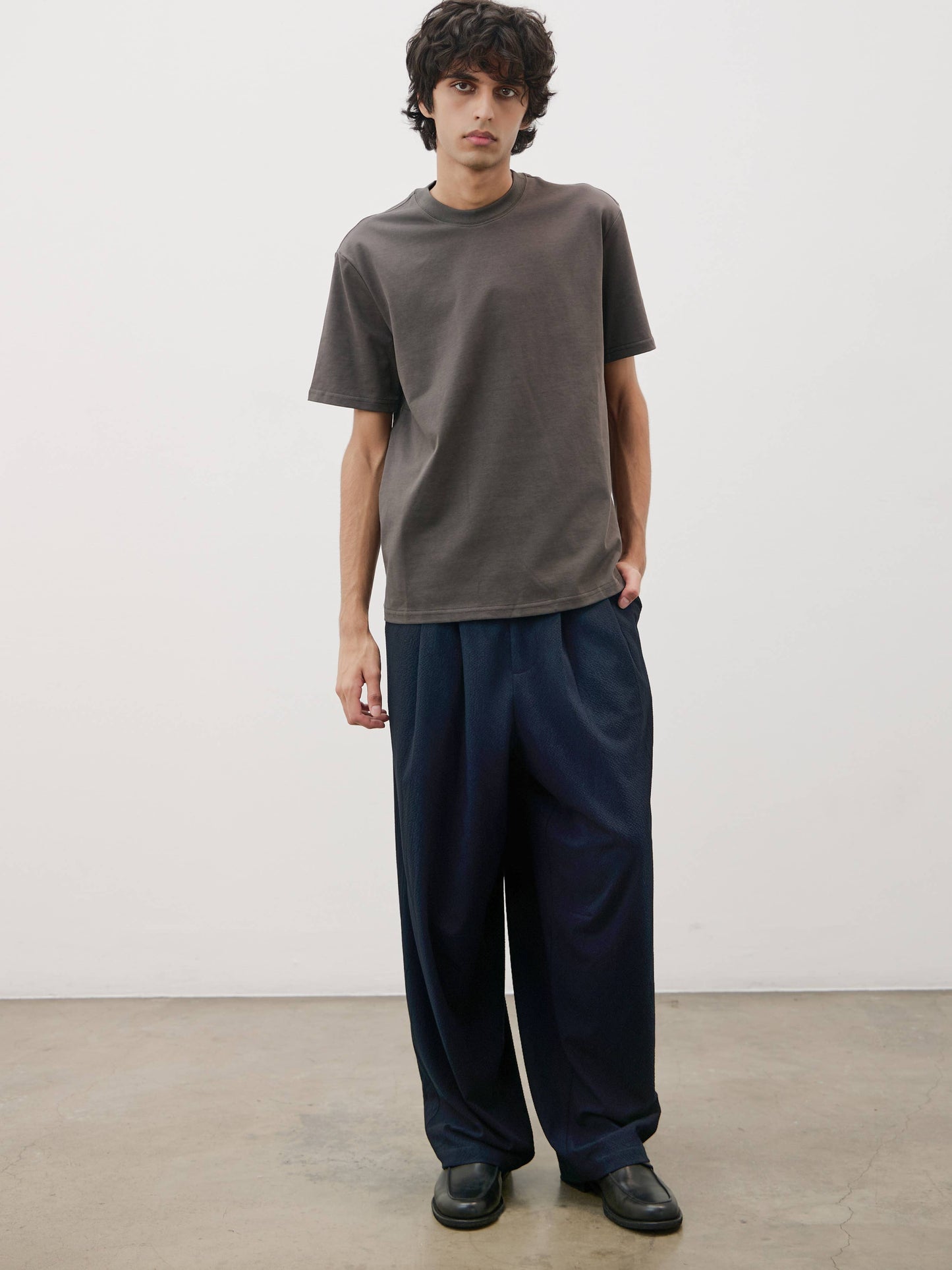The Cyrus Pants | Seersucker Barrel Pants with Pleats