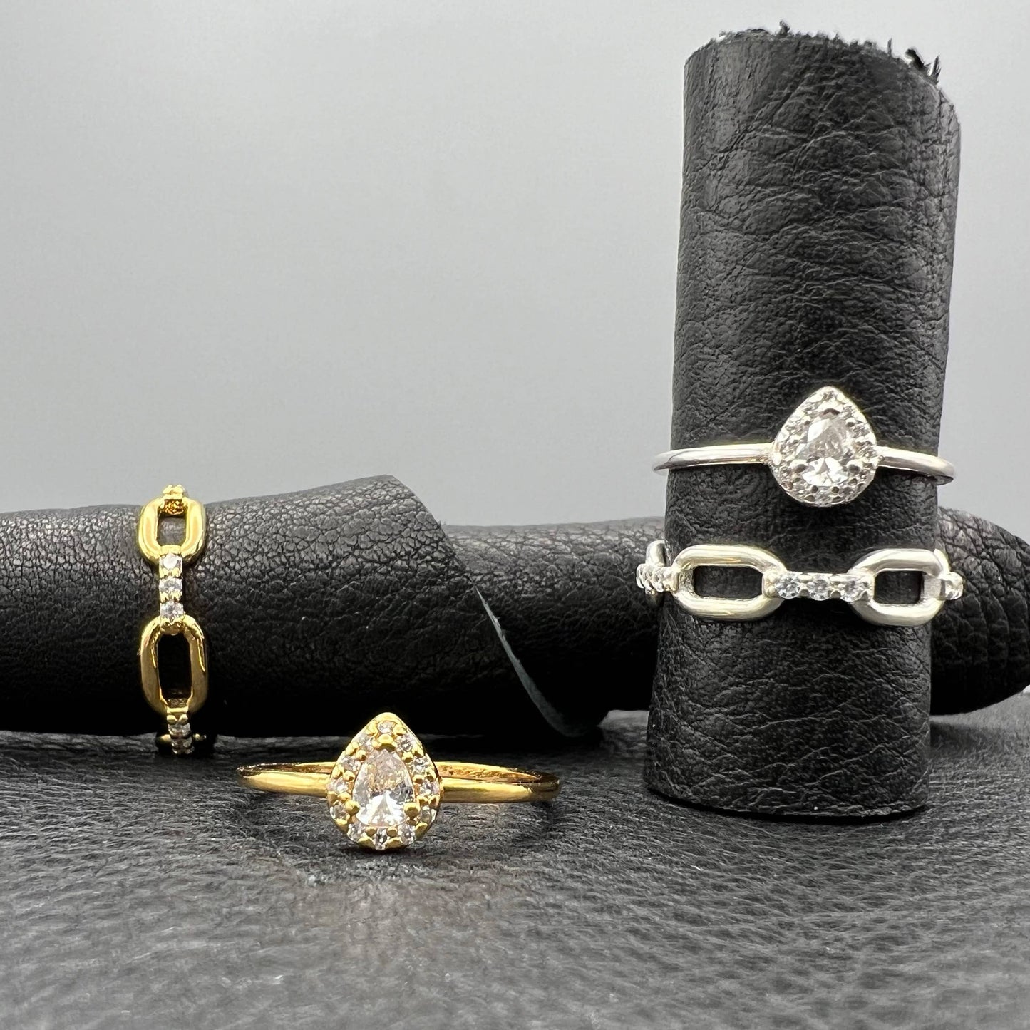 Half Pave Linked Chain Ring