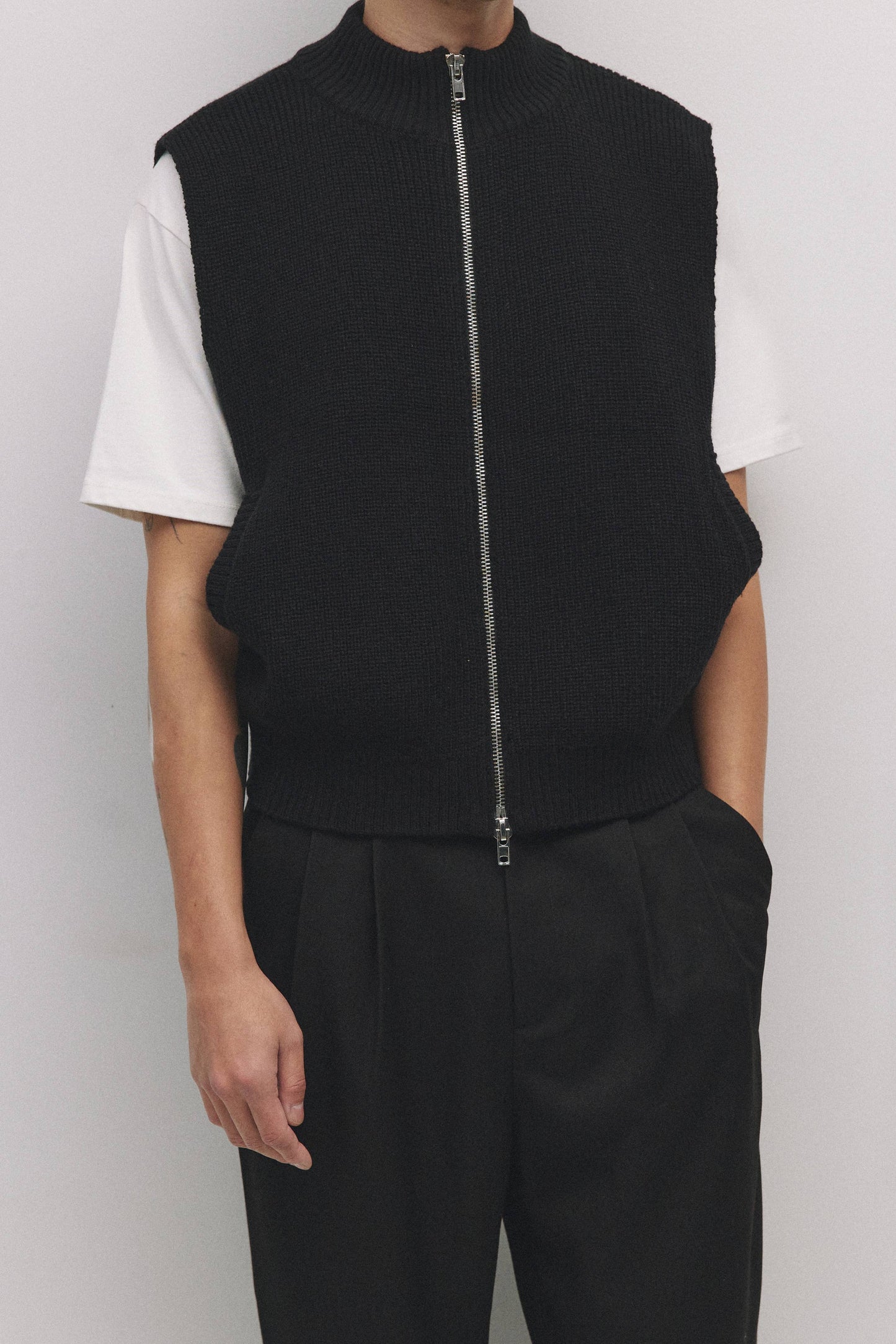 The Dion Vest | Zip-Up Knit Vest