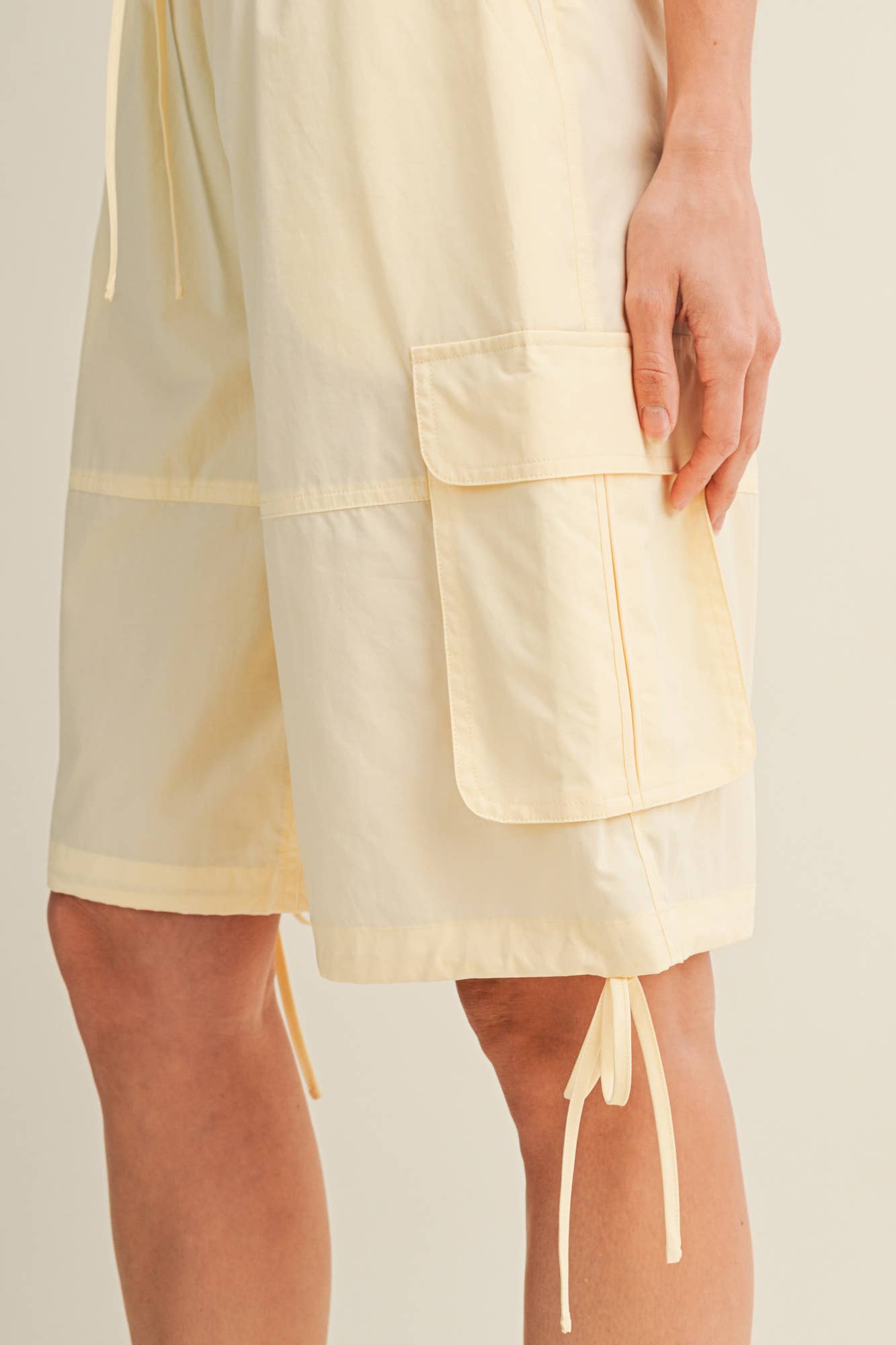 Adjustable Hem Drawstring Cargo Shorts