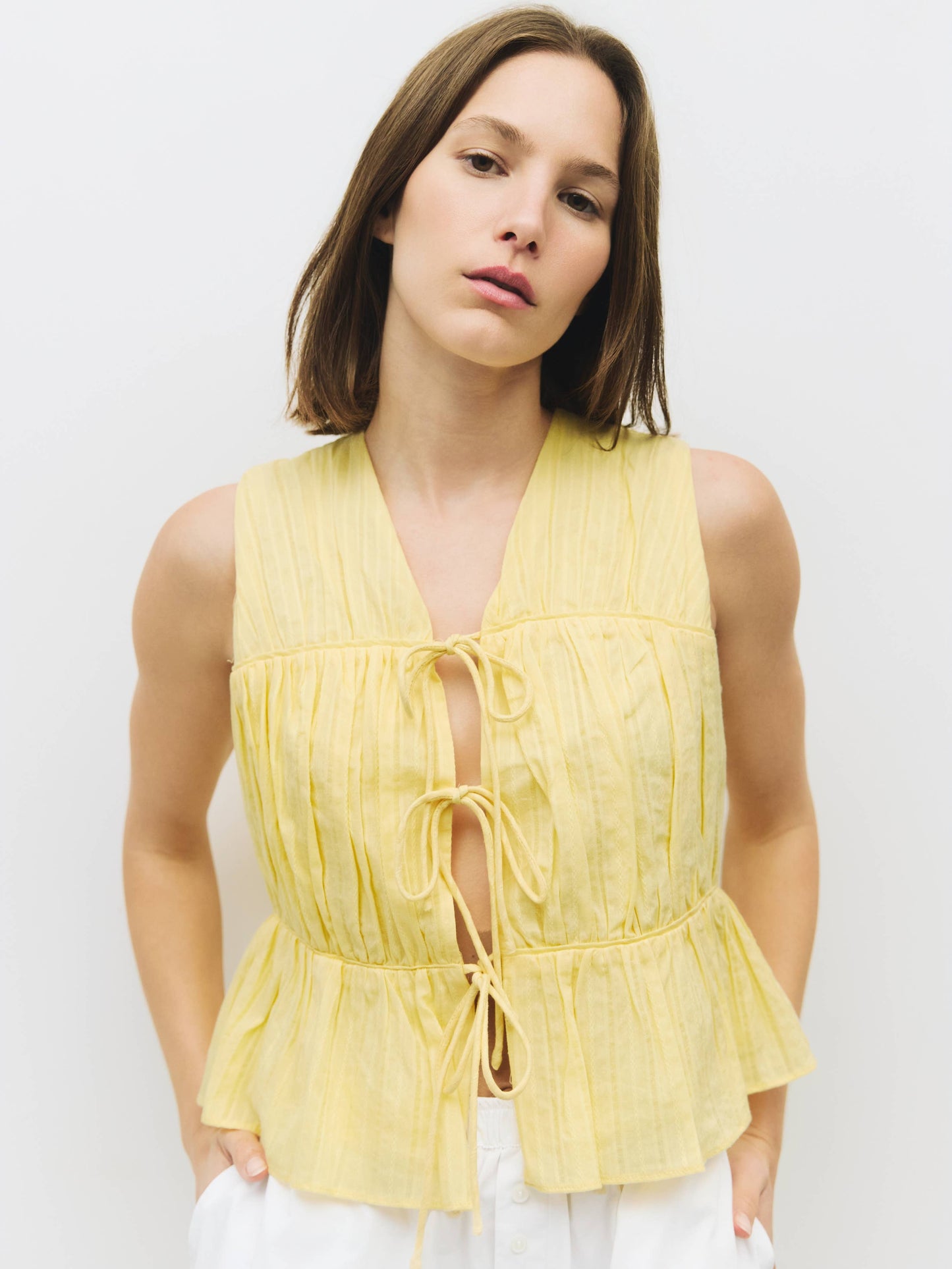 The Dunst Top | Ruche Tie-Front Top